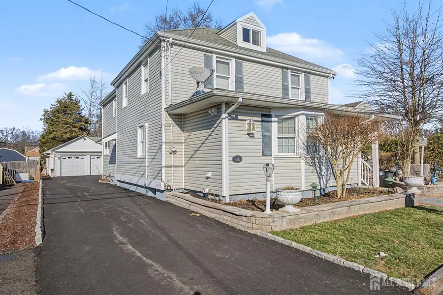 -212 Vesper Avenue, Middlesex, NJ 08846 - #2