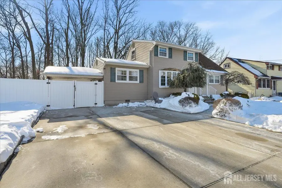 -17 Clembil Court, Hopelawn, NJ 08861 - #3