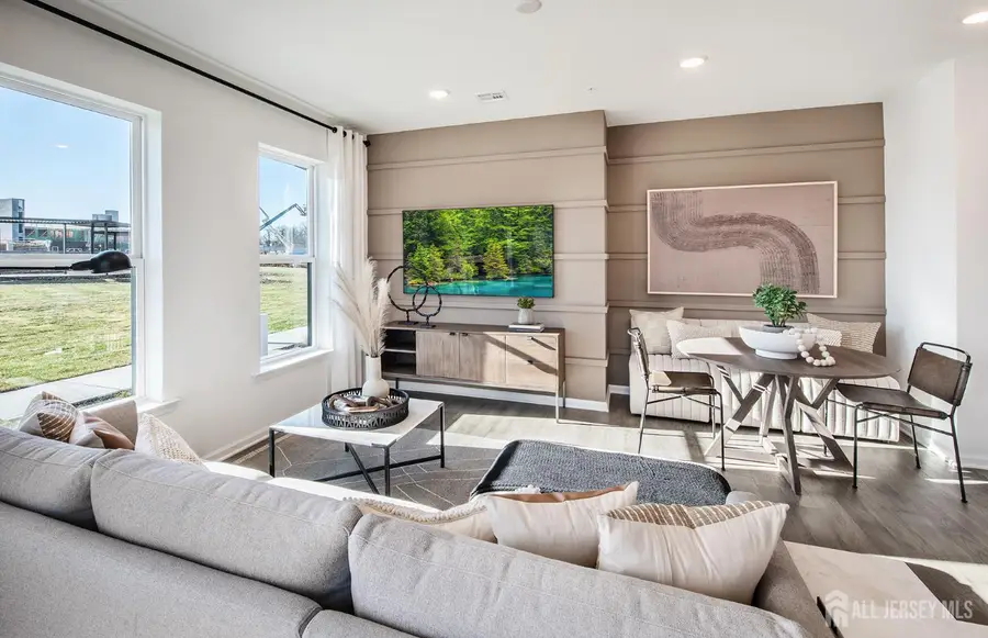 -127 Jessie Place, New Brunswick, NJ 08901 - Image #2