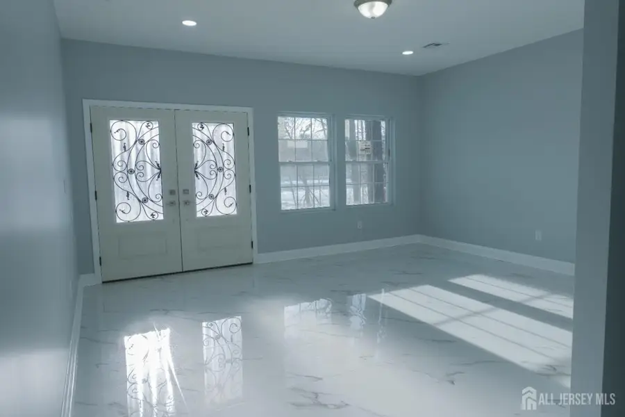 -1732 State Hwy 18 Highway, Old Bridge, NJ 08857 - Image #2