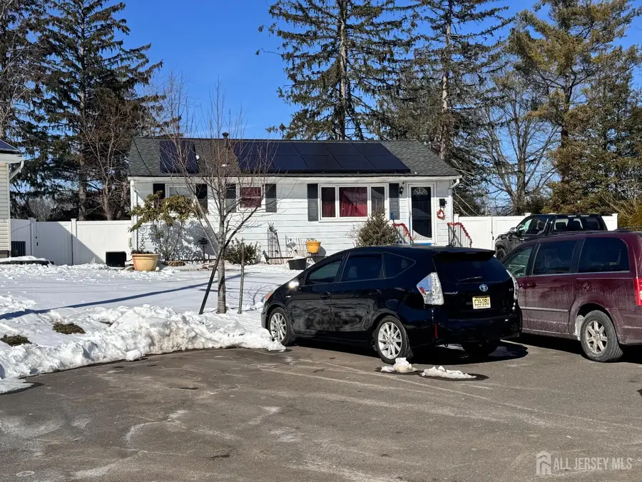 -4 Rocky Brook Court, Hightstown, NJ 08520 - #2