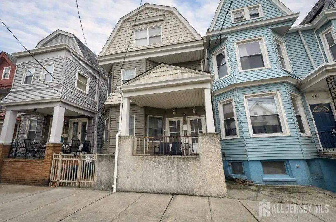 -425 Cleveland Avenue, Harrison, NJ 07029 - #1