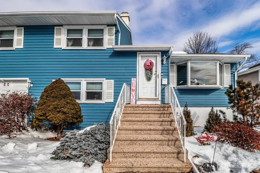 -20 Alastair Place, Colonia, NJ 07067 - #2