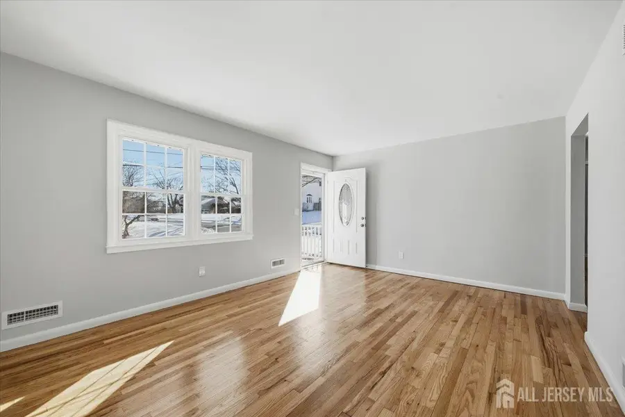 -26 Louis Avenue, South Bound Brook, NJ 08880 - #3