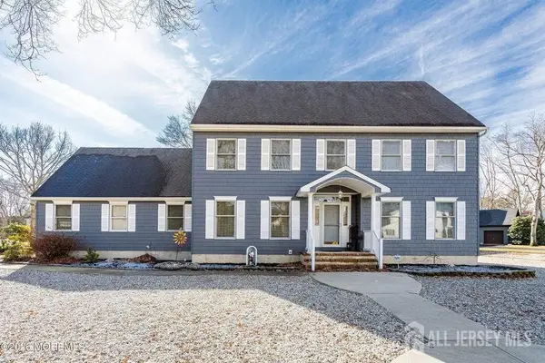 -702 Radcliffe Road, Lacey, NJ 08734