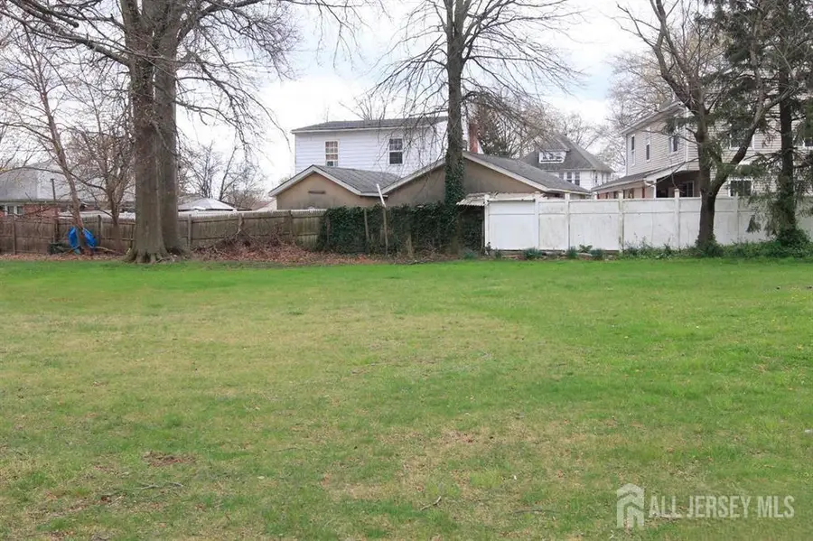 -808 King Georges Road, Fords, NJ 07095 - #3