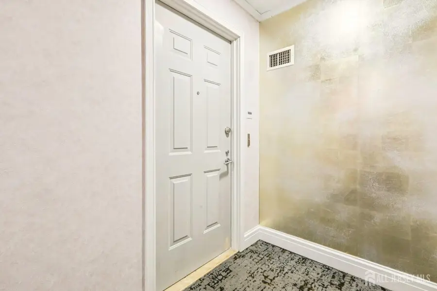 -1 Spring Street #1004, New Brunswick, NJ 08901 - #3