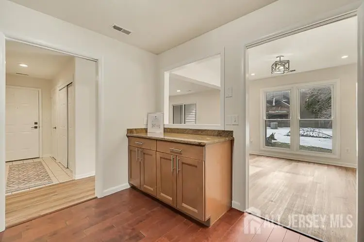 -127 Oakmont Court, Edison, NJ 08820 - #3