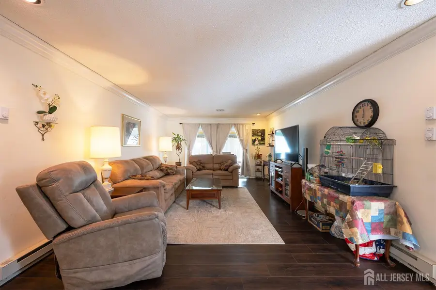 -167-C Laurel Plaza, Monroe, NJ 08831 - #3