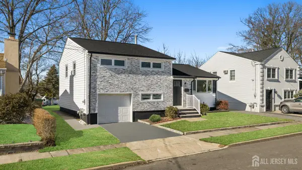 -37 Albert Drive, Sayreville, NJ 08872