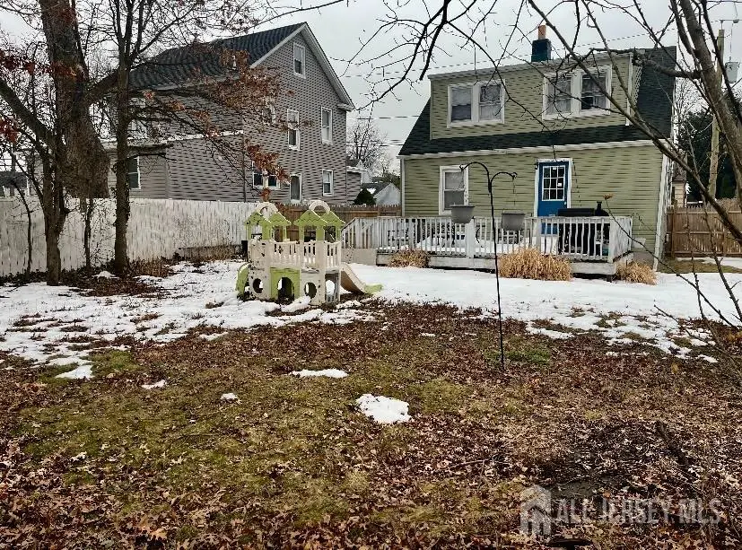 -148 Bucknell Avenue, Woodbridge, NJ 07095 - #2