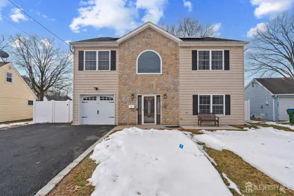 -7 Dobson Road, Edison, NJ 08817