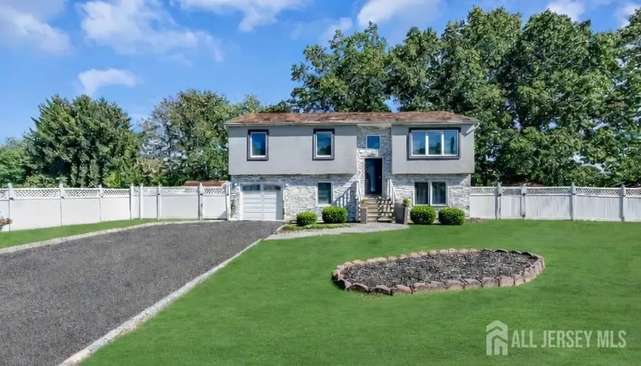 -34 Vernon Street, Parlin, NJ 08859 - #2