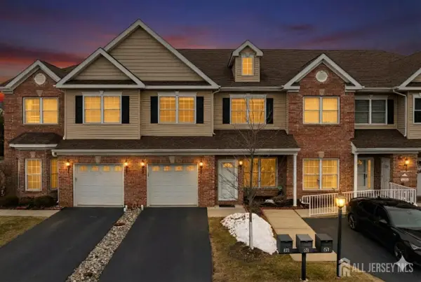 -66 Morgan Way, Monroe, NJ 08831