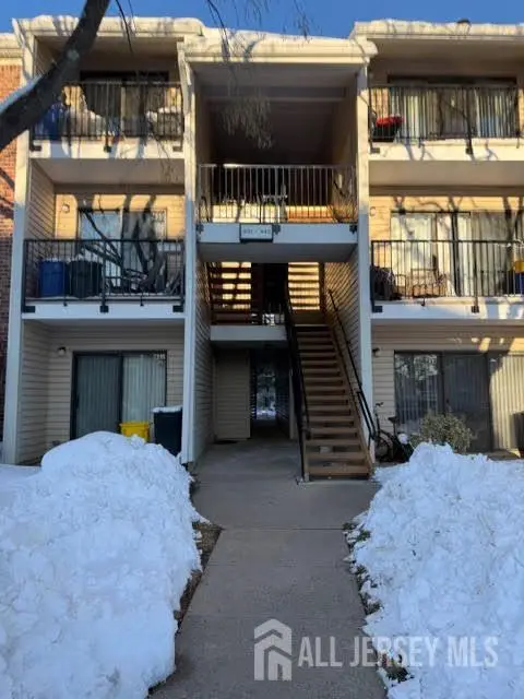 -436 Danbury Lane, East Brunswick, NJ 08816