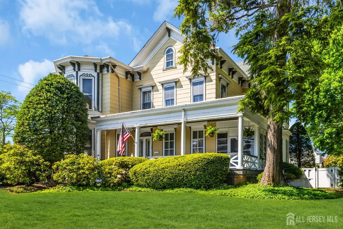 -128 Green Street, Woodbridge, NJ 07095 - #1