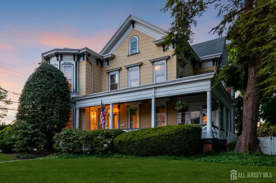 -128 Green Street, Woodbridge, NJ 07095 - #2
