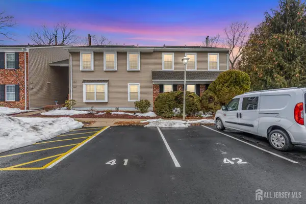 -46 Lane Court, Old Bridge, NJ 08857