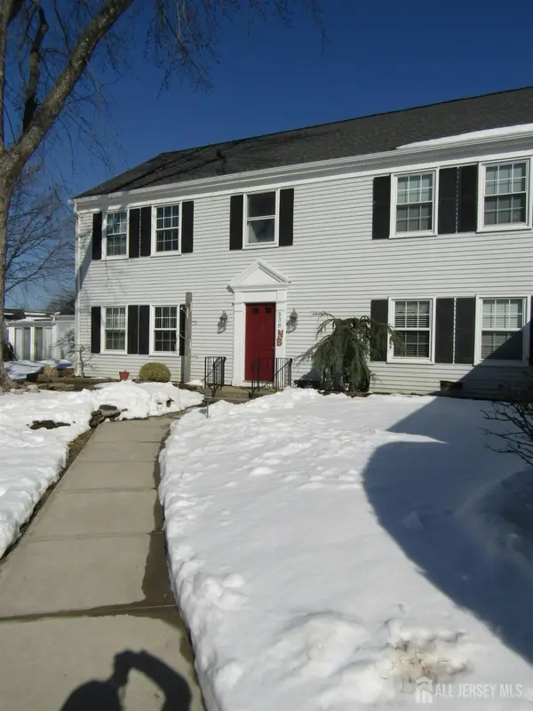 -538 Sutton Way #N, Monroe, NJ 08831