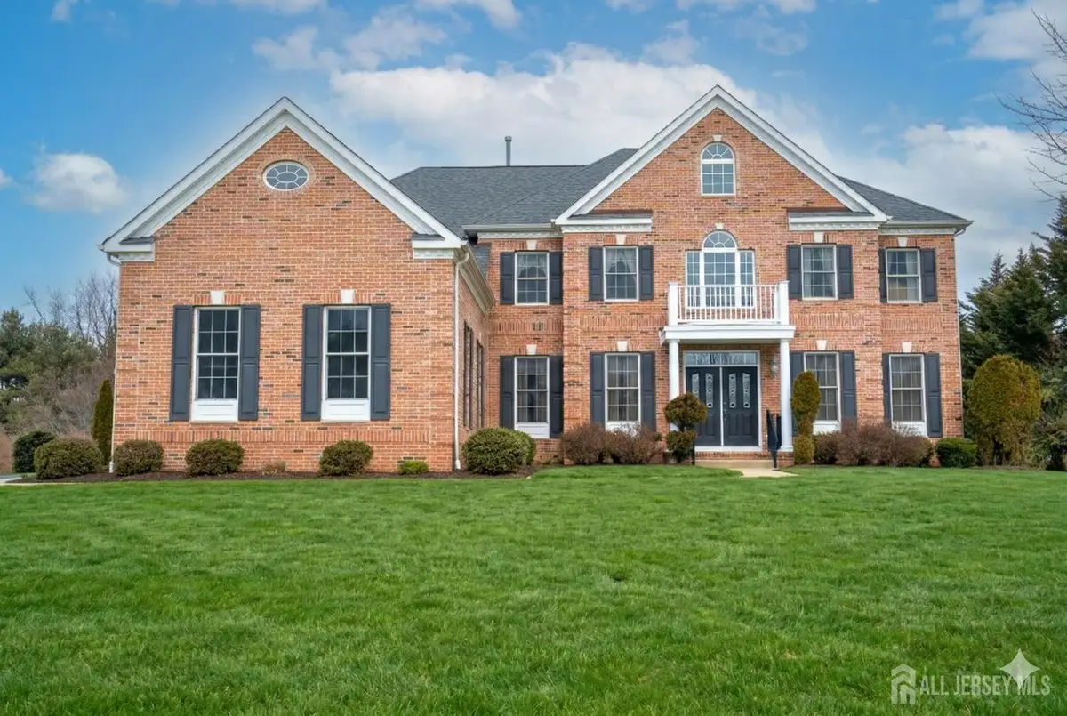 -2 Rustic Court, Monroe, NJ 08831 - #1