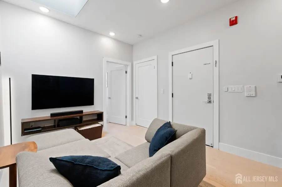 -406 Madison Street #4L, Hoboken, NJ 07030 - #2