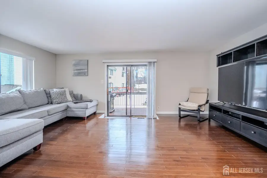 -9 Wood Acres Drive, North Brunswick, NJ 08902 - #3