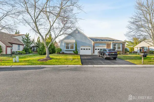 -29-B Hillsborough Drive, Monroe, NJ 08831