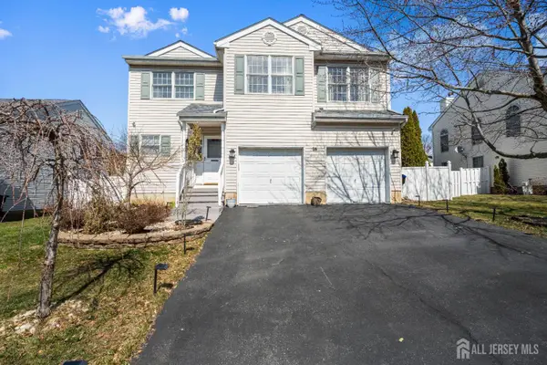 -18 Bearsley Drive, East Brunswick, NJ 08816