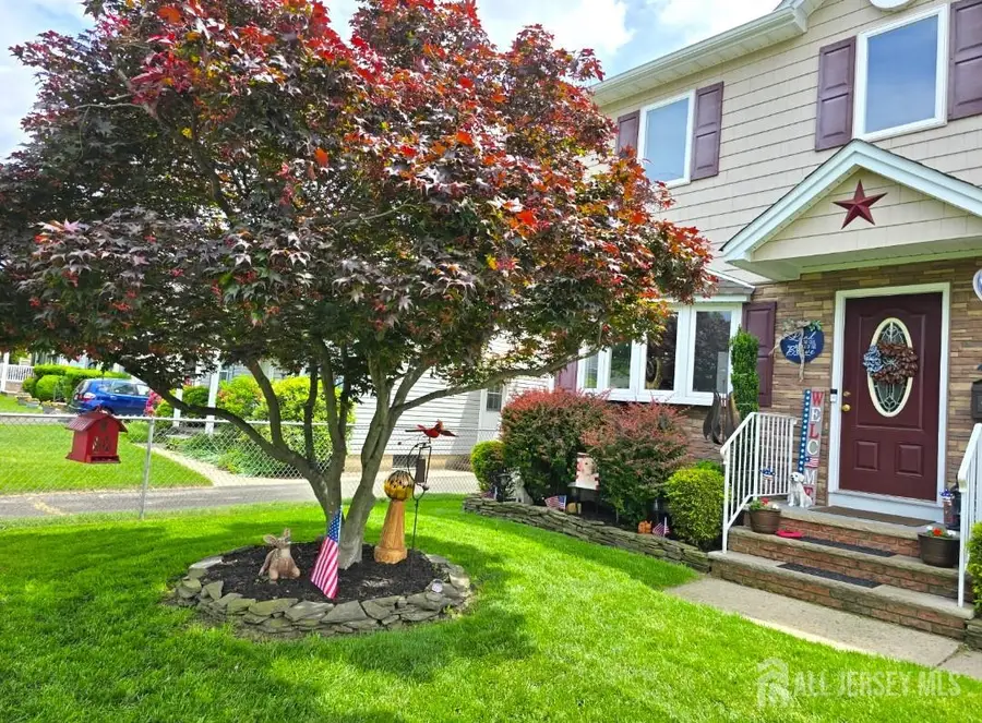 -544 Edgeworth Street, Middlesex, NJ 08846 - #2