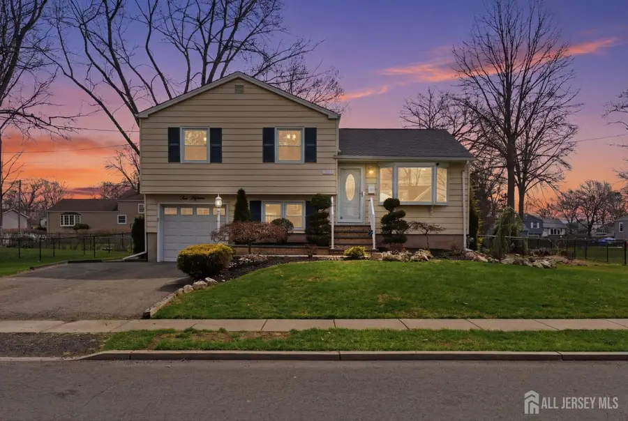 -215 Oakmanor Parkway, South Plainfield, NJ 07080 - #2