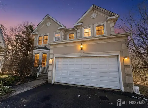 -47 Walden Court, Old Bridge, NJ 08857