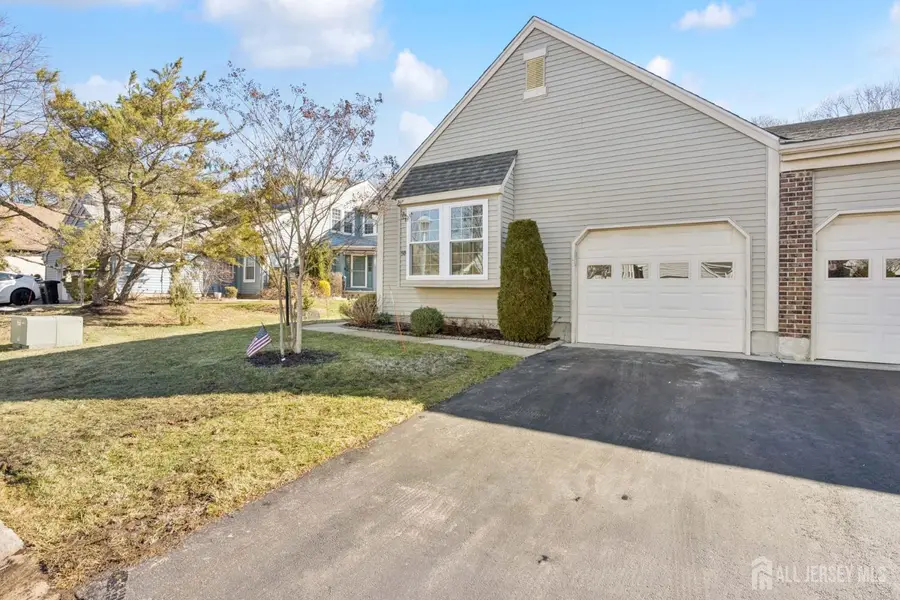 -9-B Melborn Drive, Monroe, NJ 08831 - #3