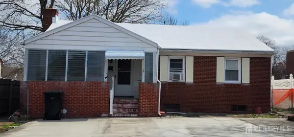 -23 Washington Avenue, Highland Park, NJ 08904