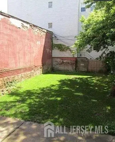 -603 1st Street #1, Hoboken, NJ 07030