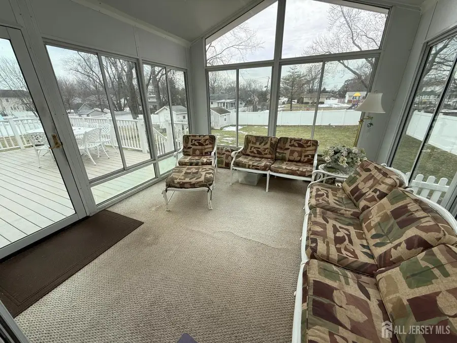 -35 Thompson Avenue, Fords, NJ 08863 - #2