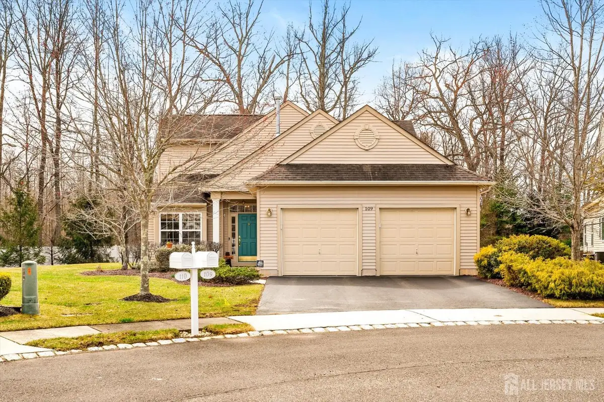 -109 Fontaine Court, Monroe, NJ 08831 - #1