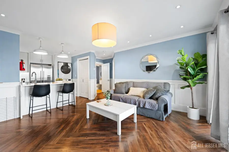 -814 Edpas Road, New Brunswick, NJ 08901 - #2