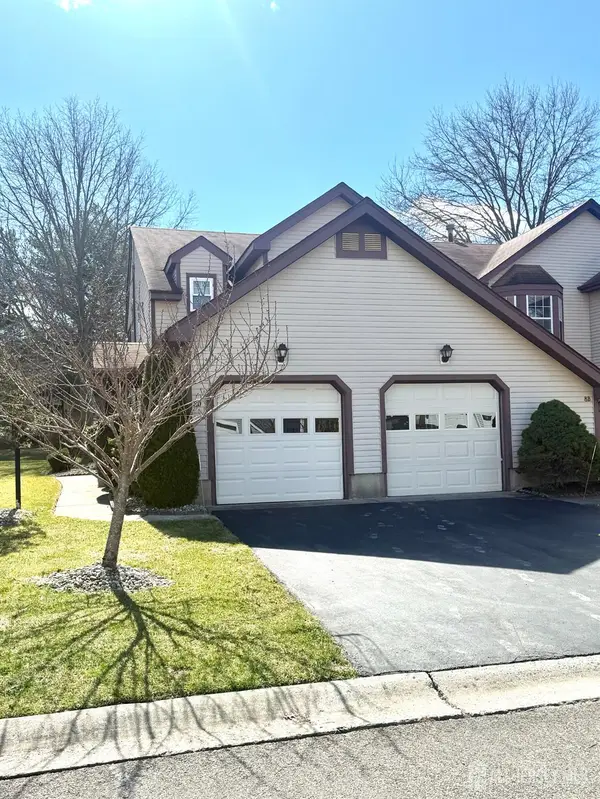 -8 Ingram Drive #D, Monroe, NJ 08831
