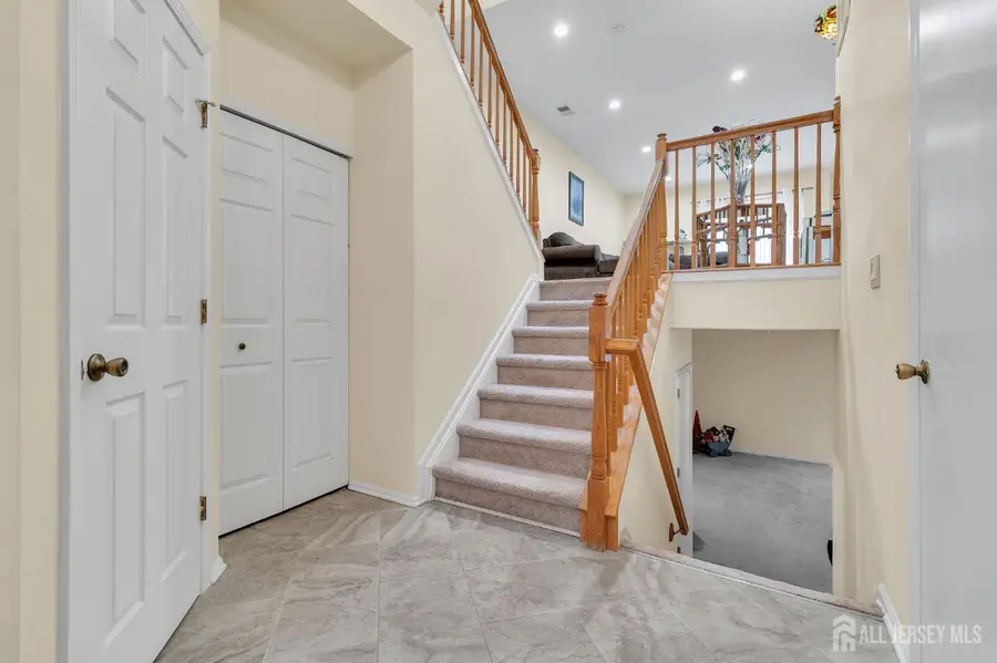 -24 Catherine Court, Laurence Harbor, NJ 08879 - #3