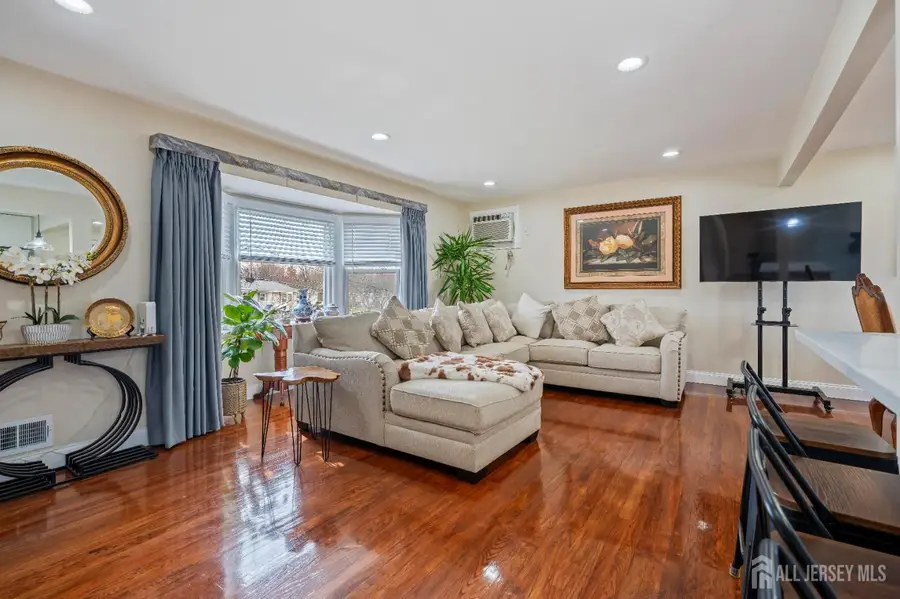 -43 Wellington Road, East Brunswick, NJ 08816 - #3