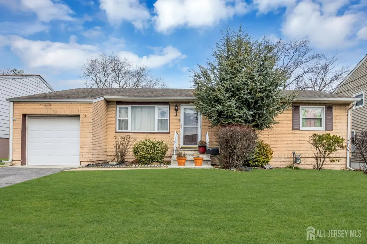 -14 Hastings Place, Carteret, NJ 07008 - #1