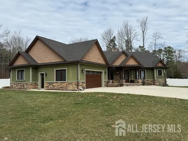 -94 E Pleasant Grove Road, Jackson, NJ 08527