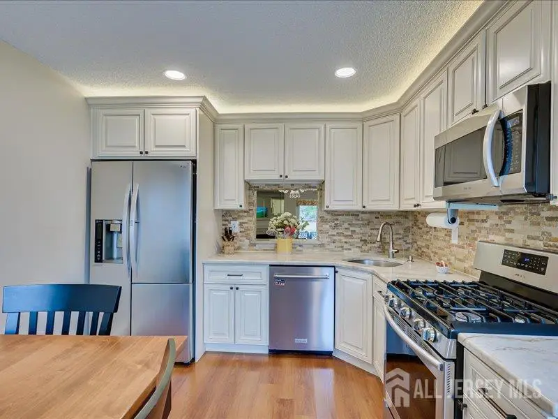 -100 Goodwin Drive, North Brunswick, NJ 08902 - #2