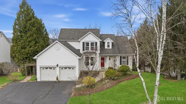 -61 Canada Goose Drive, Hackettstown, NJ 07840
