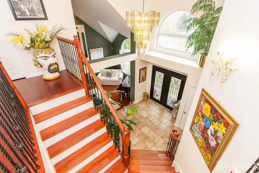 -2 Kristen Court, Matawan, NJ 07747 - #3