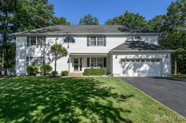 -3 Teri Court, Jackson, NJ 08527