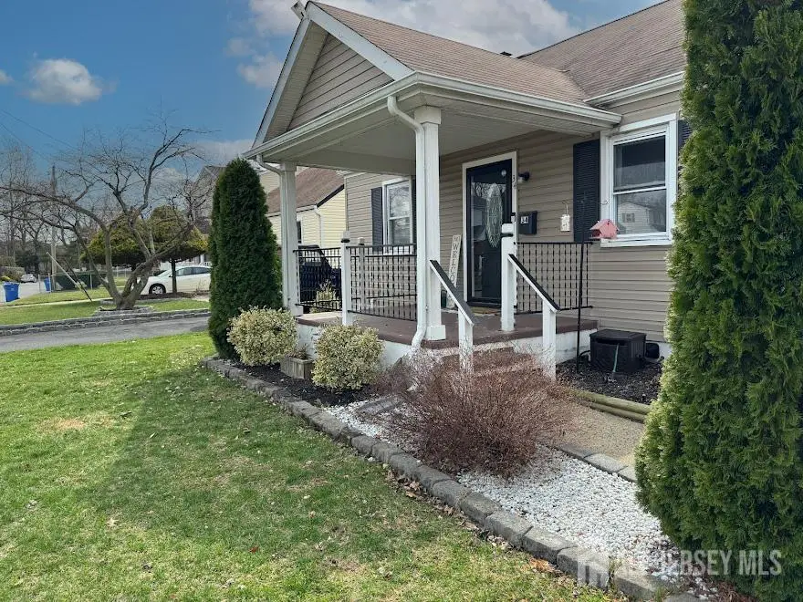 -34 Eisenhower Avenue, Spotswood, NJ 08884 - #2