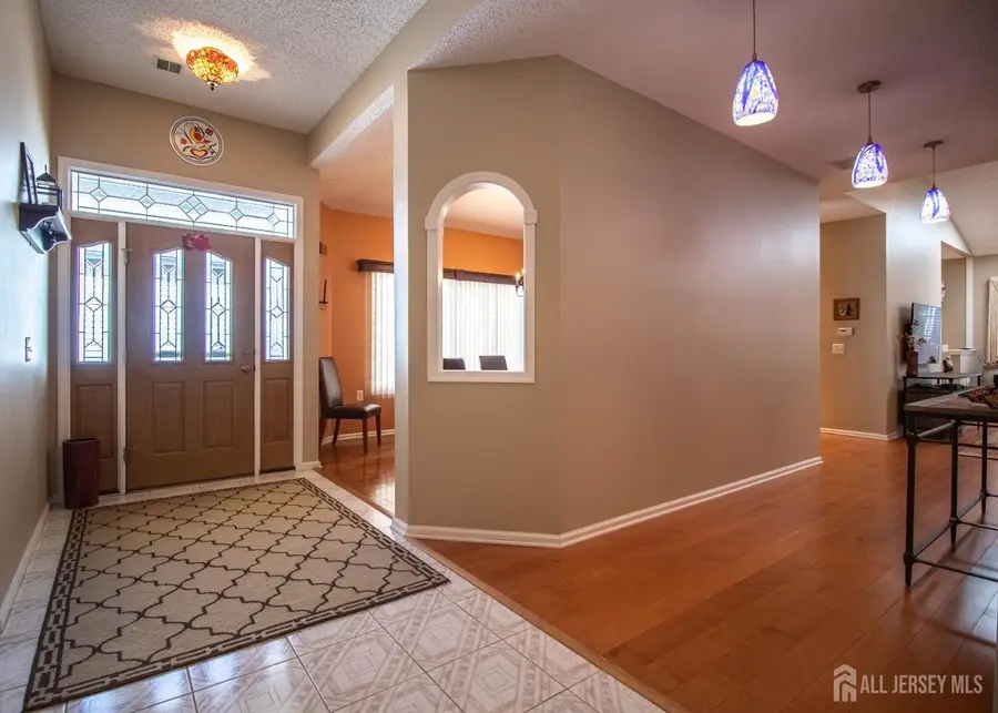 -9 Brighton Court, Monroe, NJ 08831 - #2