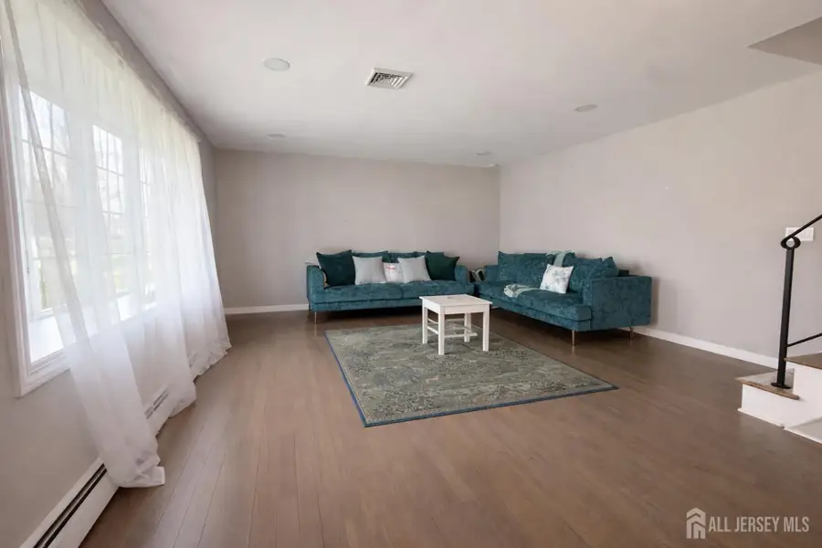 -8 Schelly Drive, Middletown, NJ 07748 - #3