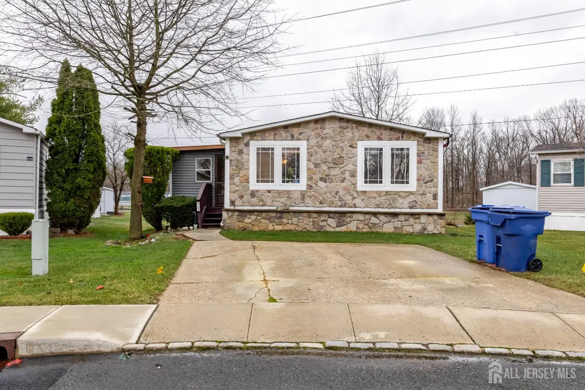 -32 Whitman Road, North Brunswick, NJ 08902 - #1